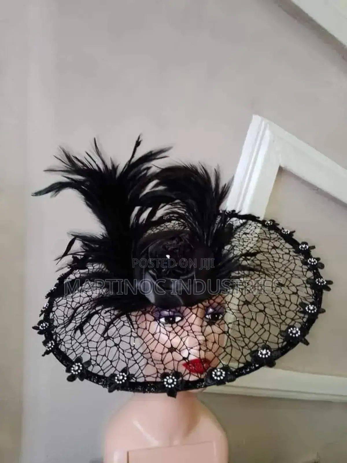 Stylish Fascinator for Events