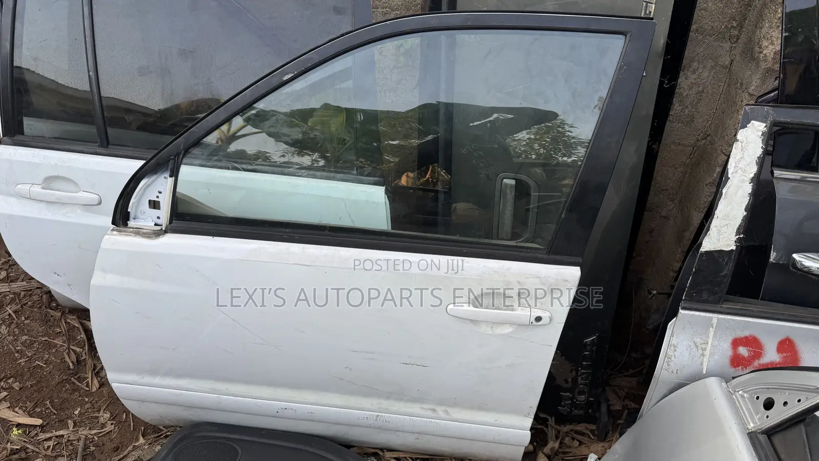 Toyota Highlander 2000,2002,2004,2006 Doors Available