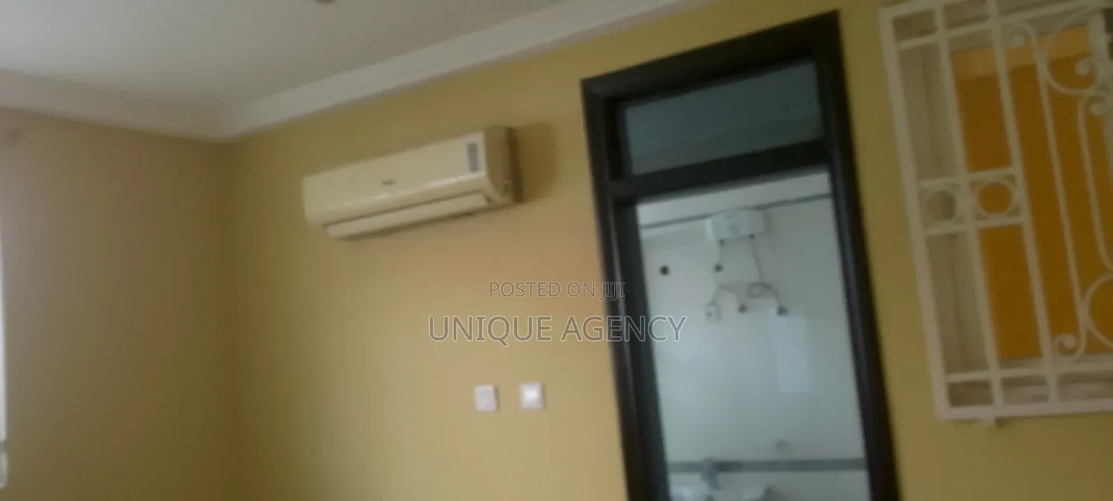 4bdrm Duplex in Baatsona Total for rent