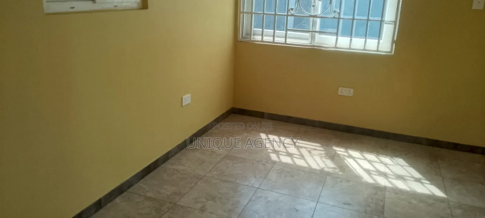 4bdrm Duplex in Baatsona Total for rent