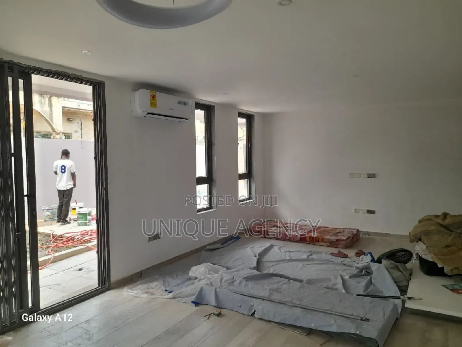 3bdrm Duplex in Baatsona Total for sale