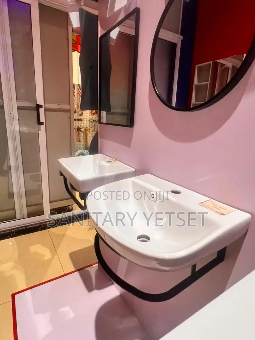Basin With a Mirror