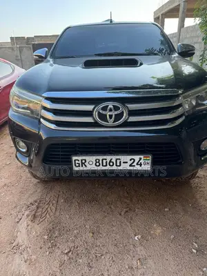 Toyota Hilux Revo Double Cab Deisel 2.8 AWD 2016 Black