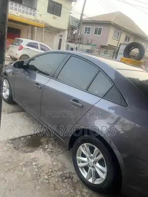Chevrolet Cruze 1LT 4dr Sedan (1.4L 4cyl Turbo 6M) 2014