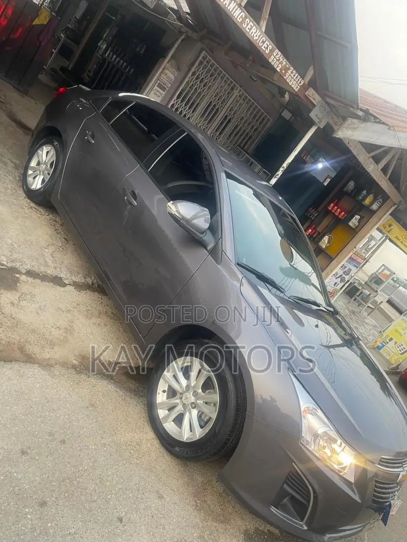 Chevrolet Cruze 1LT 4dr Sedan (1.4L 4cyl Turbo 6M) 2014