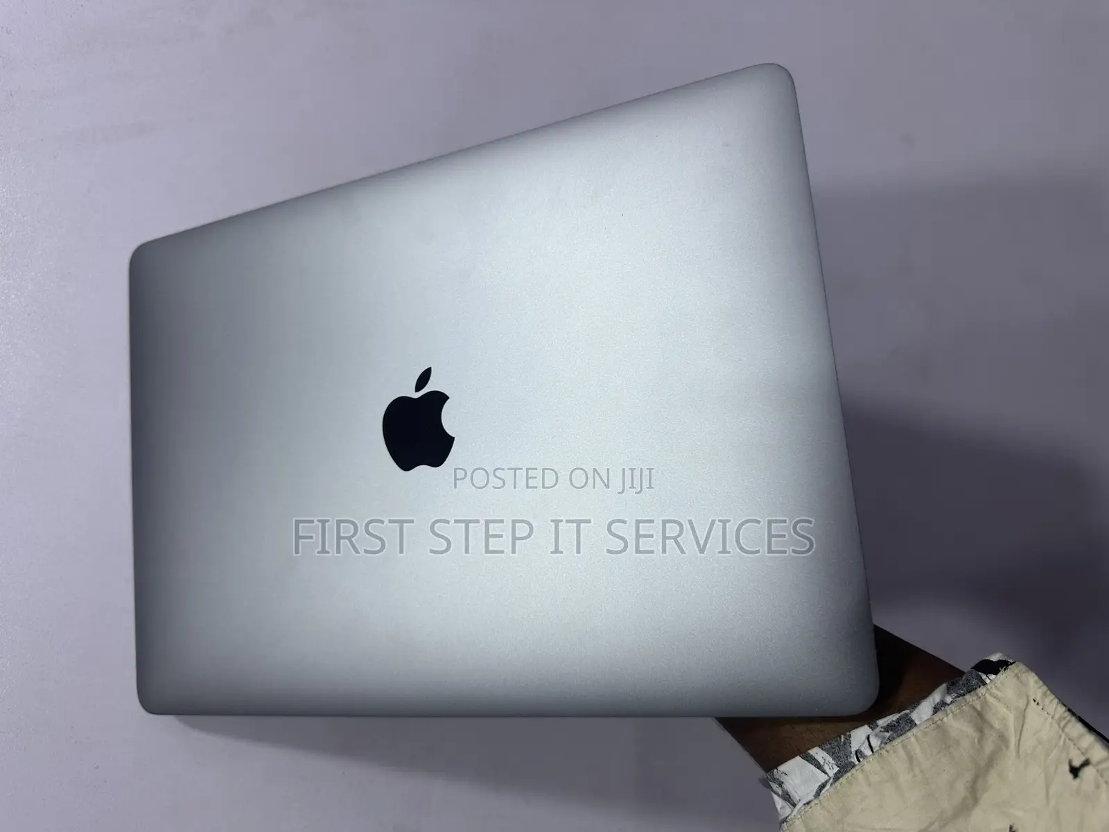 Laptop Apple MacBook Air 8GB Intel Core i5 SSD 512GB