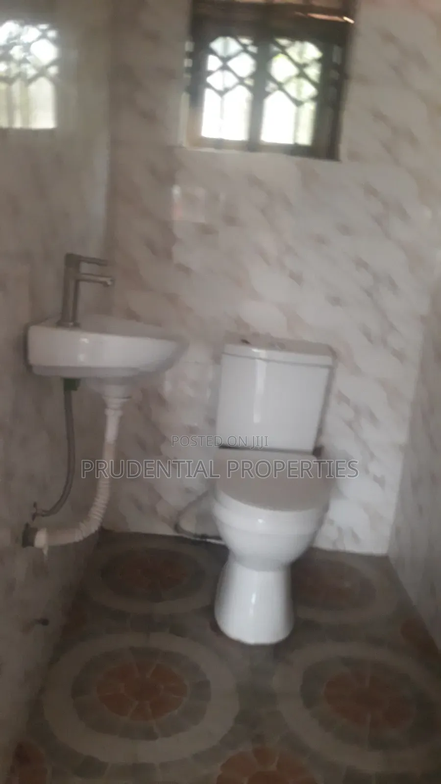 2bdrm House in North Legon for rent