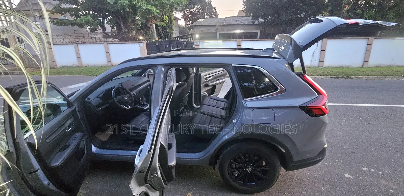 Honda CR-V 2024 Gray