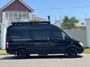 Mercedes-Benz Sprinter 2012 Black