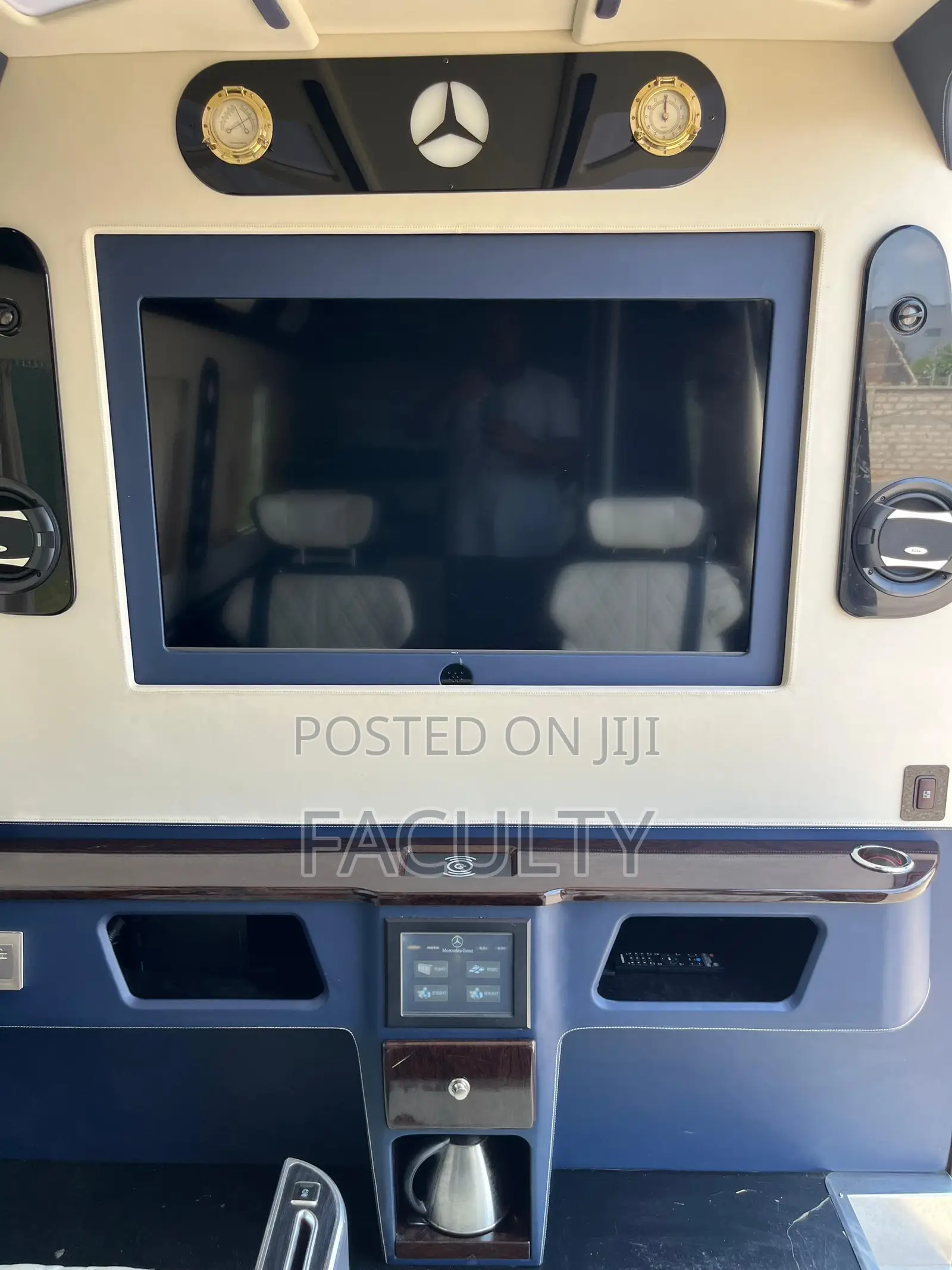Mercedes-Benz Sprinter 2012 Black