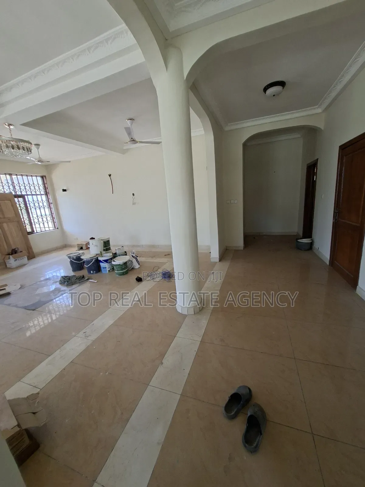 5bdrm Duplex in Ars, American House for rent