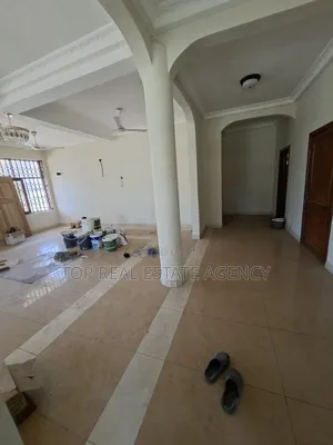 5bdrm Duplex in Ars, American House for rent