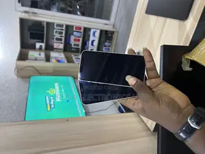 Apple iPhone 12 64 GB White