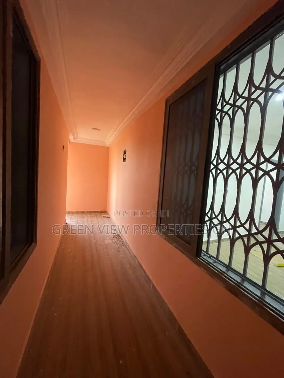 1bdrm Room & Parlour in West Hills Mall Area for rent