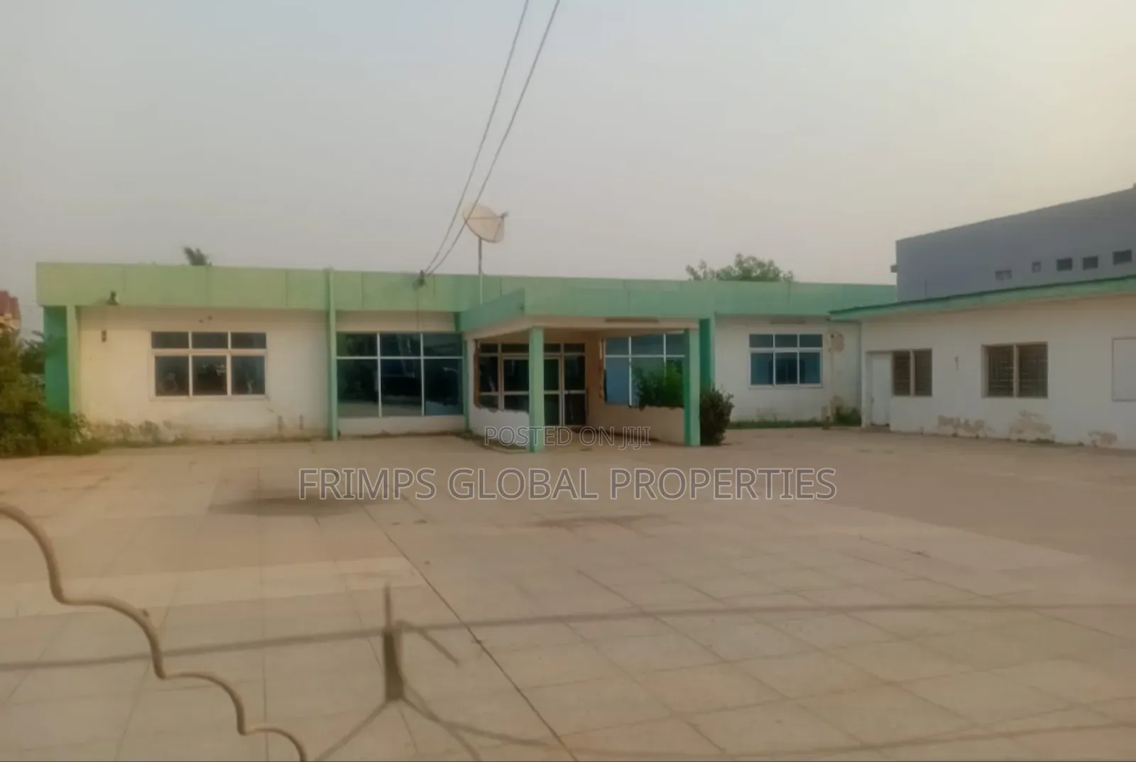 2 And Half Plots With Old House At Dzorwulu For Sale