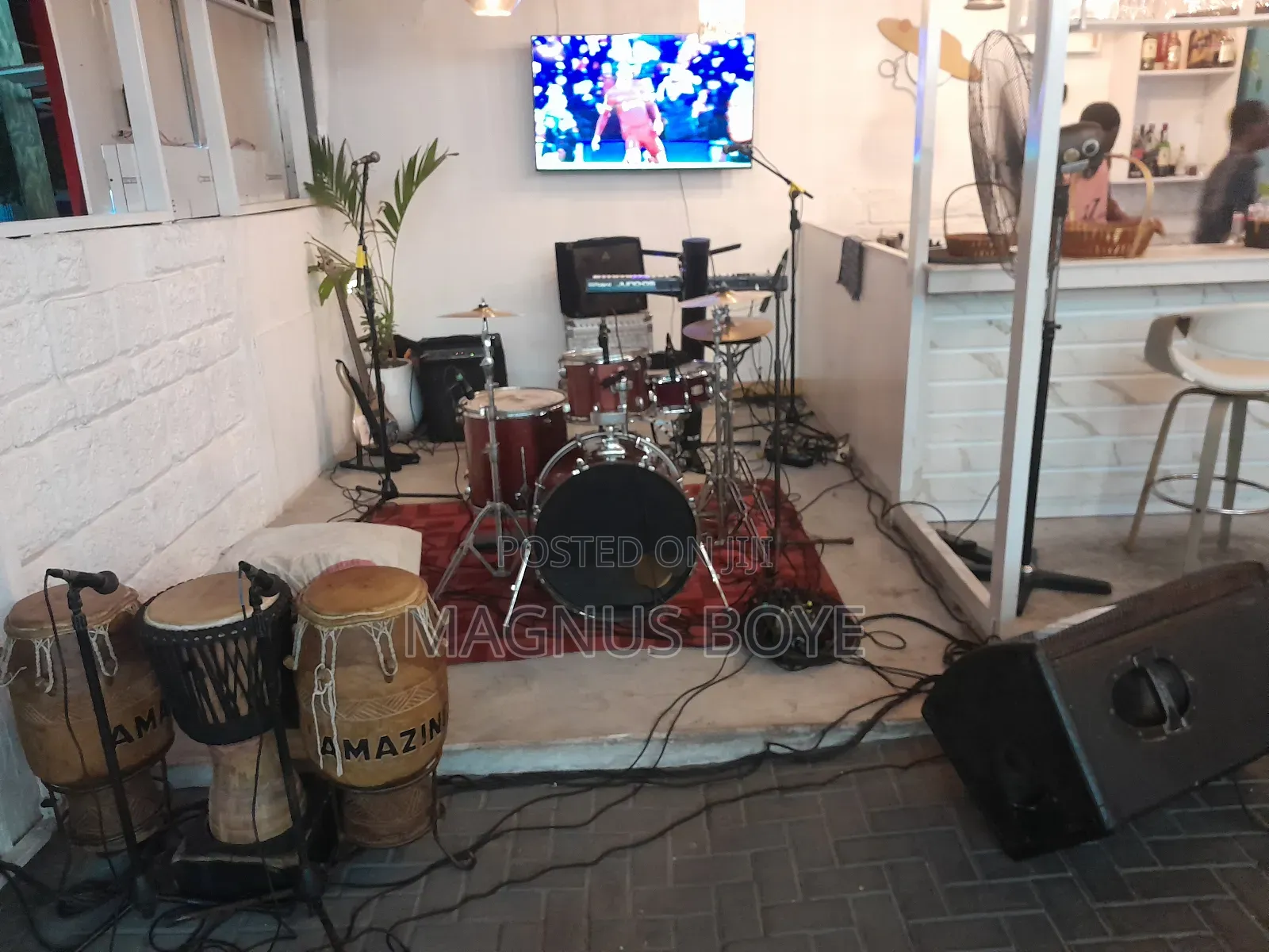 Live Band Music and Instument for Rentals