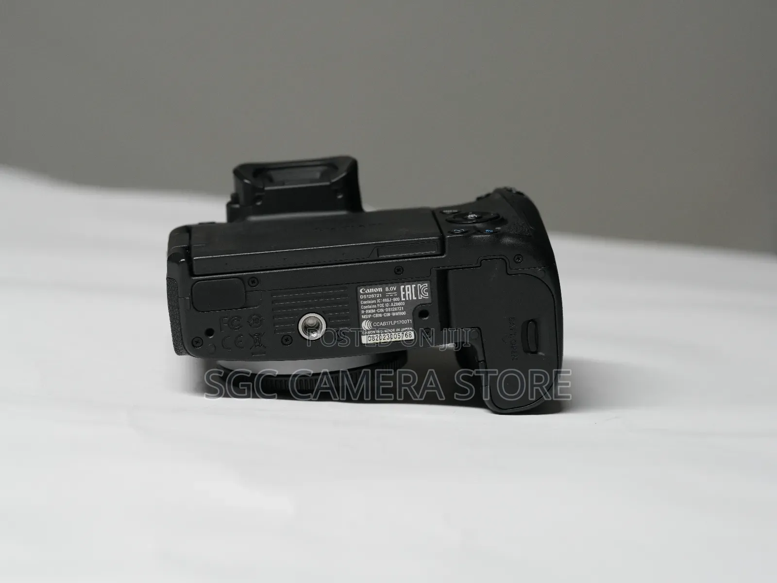 Canon Eos R + Canon Rf 24-105mm F4-7.1// 8months Warranty