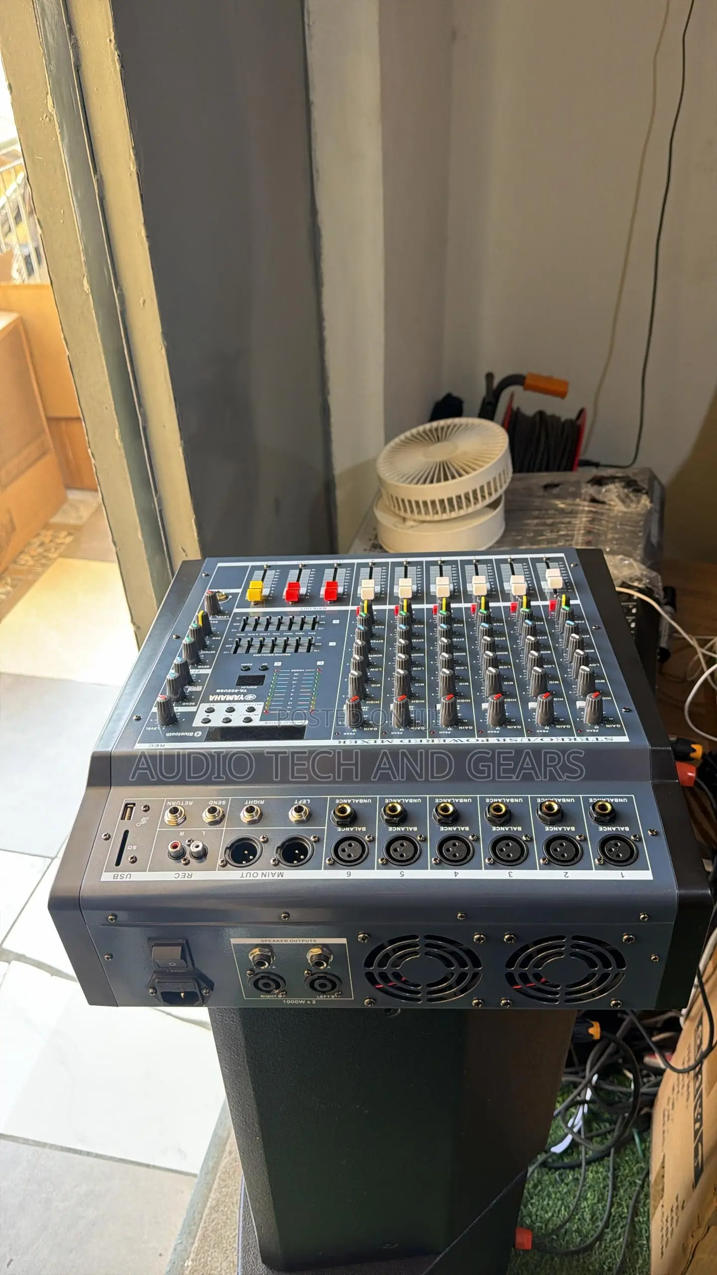 Yamaha Ya-602usb 6 Channel Powered Mixer