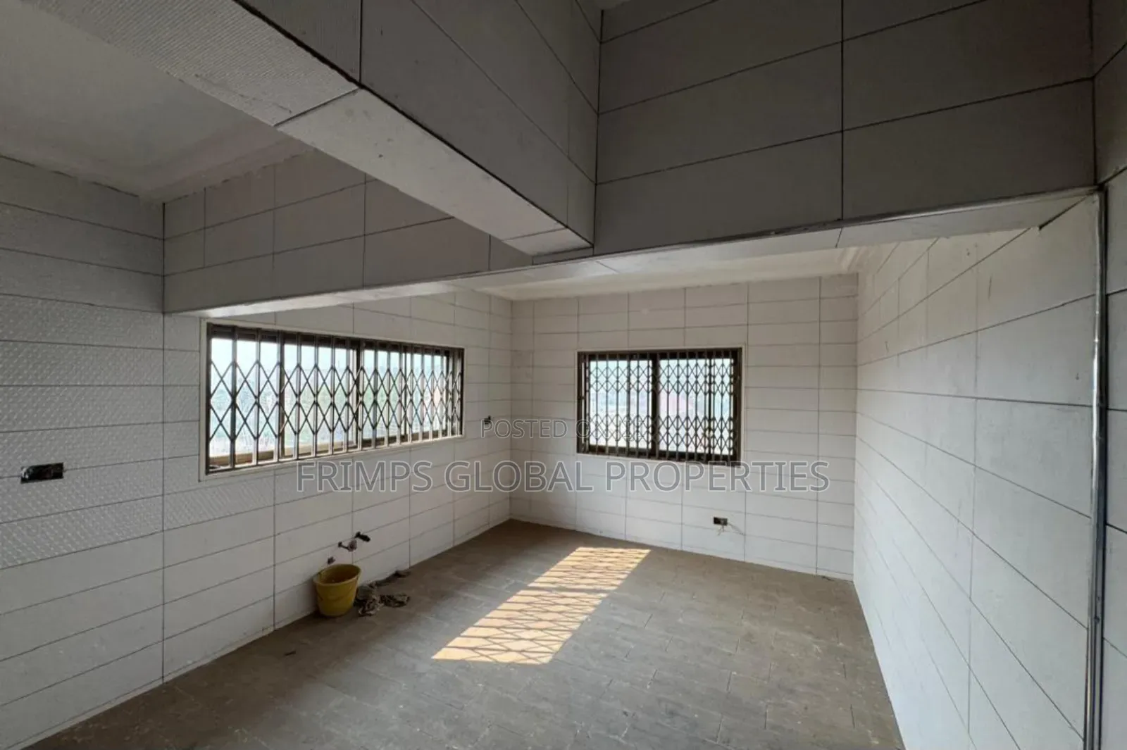 6bdrm House in New Gbawe for sale