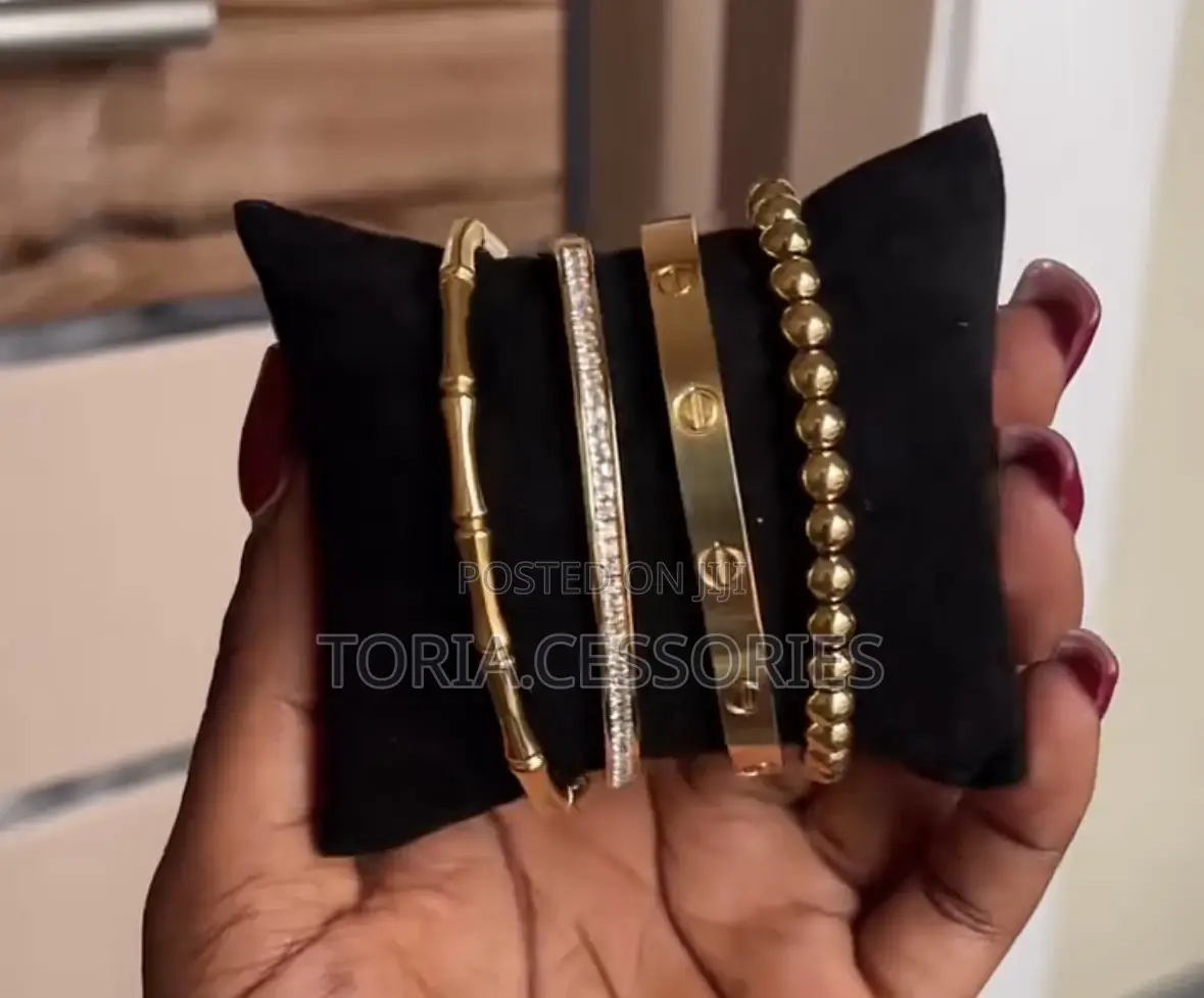 Bracelets Set