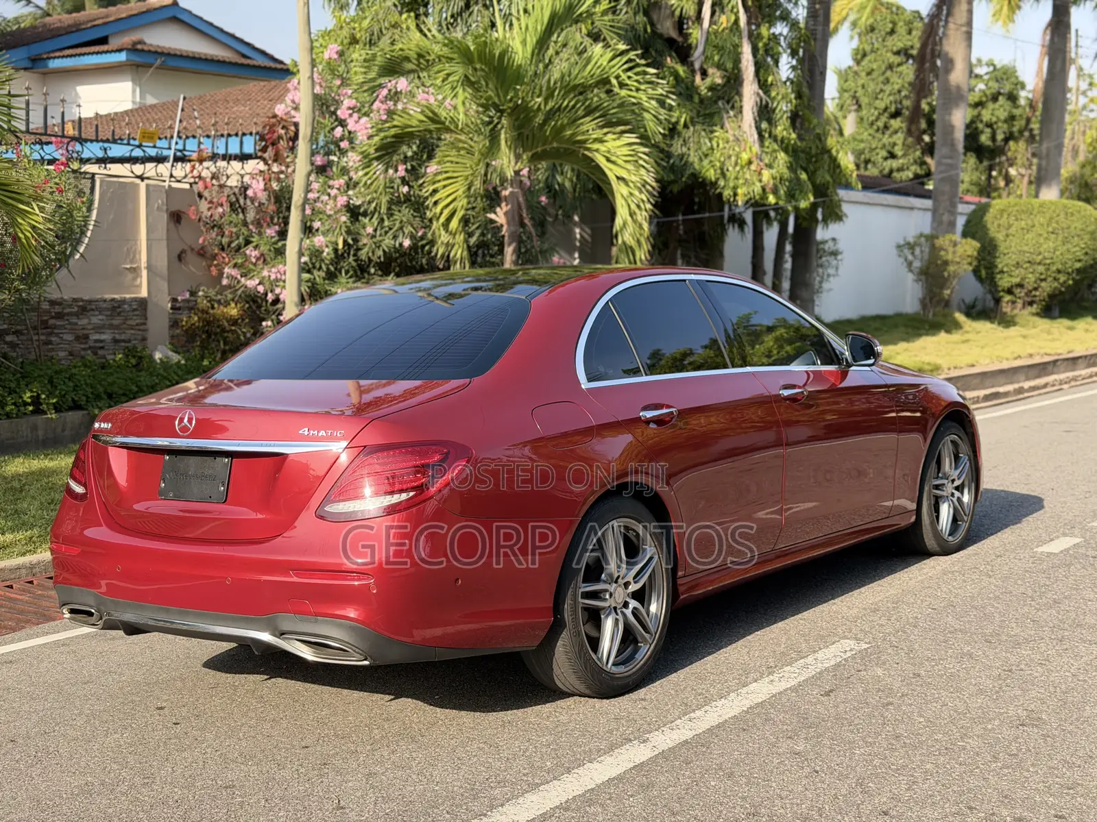 Mercedes-Benz E300 4Matic AWD Sedan (2.0L 4cyl 9A) 2017 Burgundy