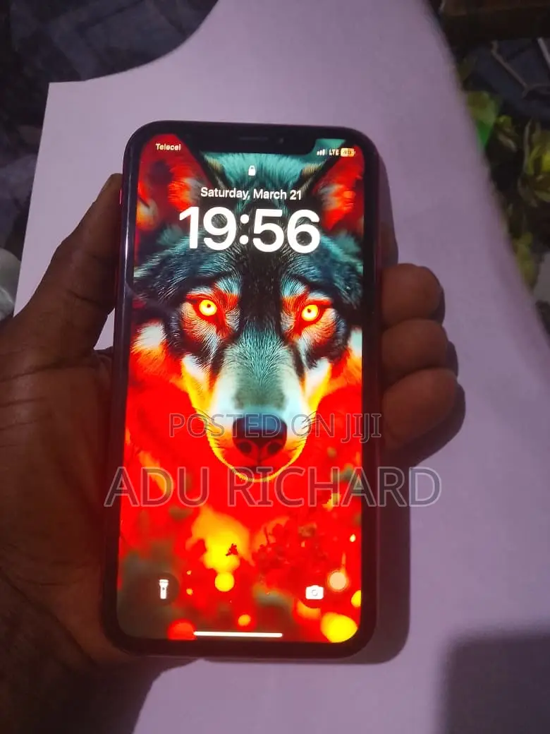 Apple iPhone XR 128 GB Red