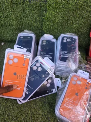iPhone 17/17 Air/ 17 Pro/ 17 Pro Max Silicone Case