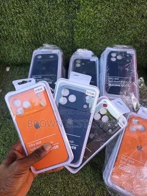 iPhone 17/17 Air/ 17 Pro/ 17 Pro Max Silicone Case