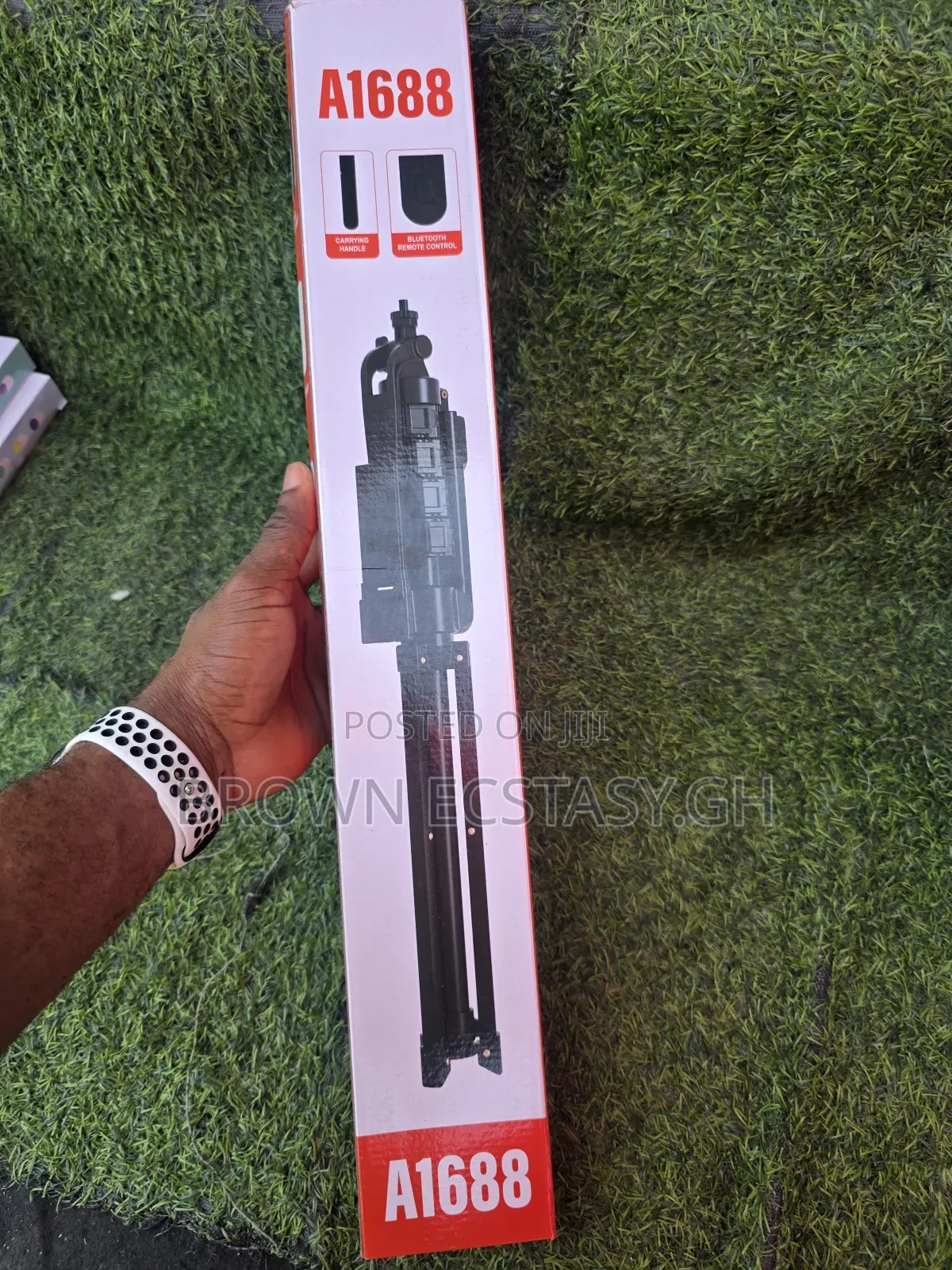 7ft Tripod With Bluetooth Shutter