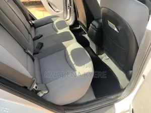 Hyundai Elantra 2015 Silver