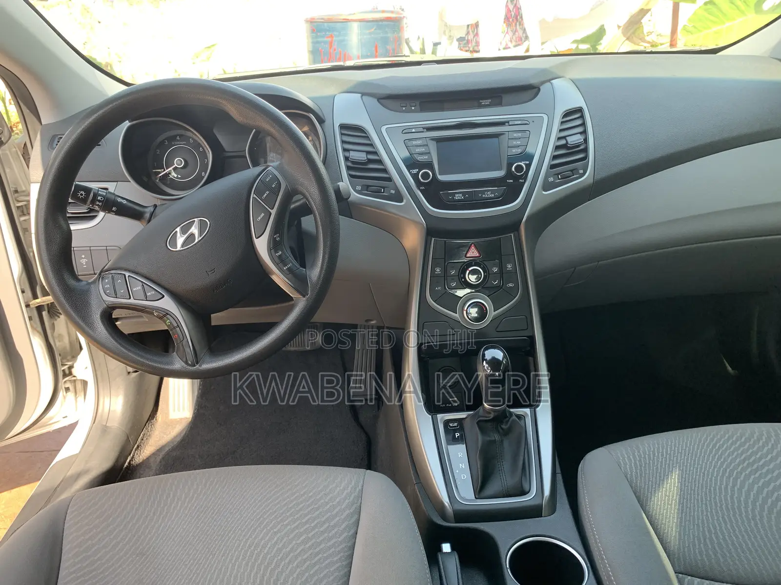 Hyundai Elantra 2015 Silver