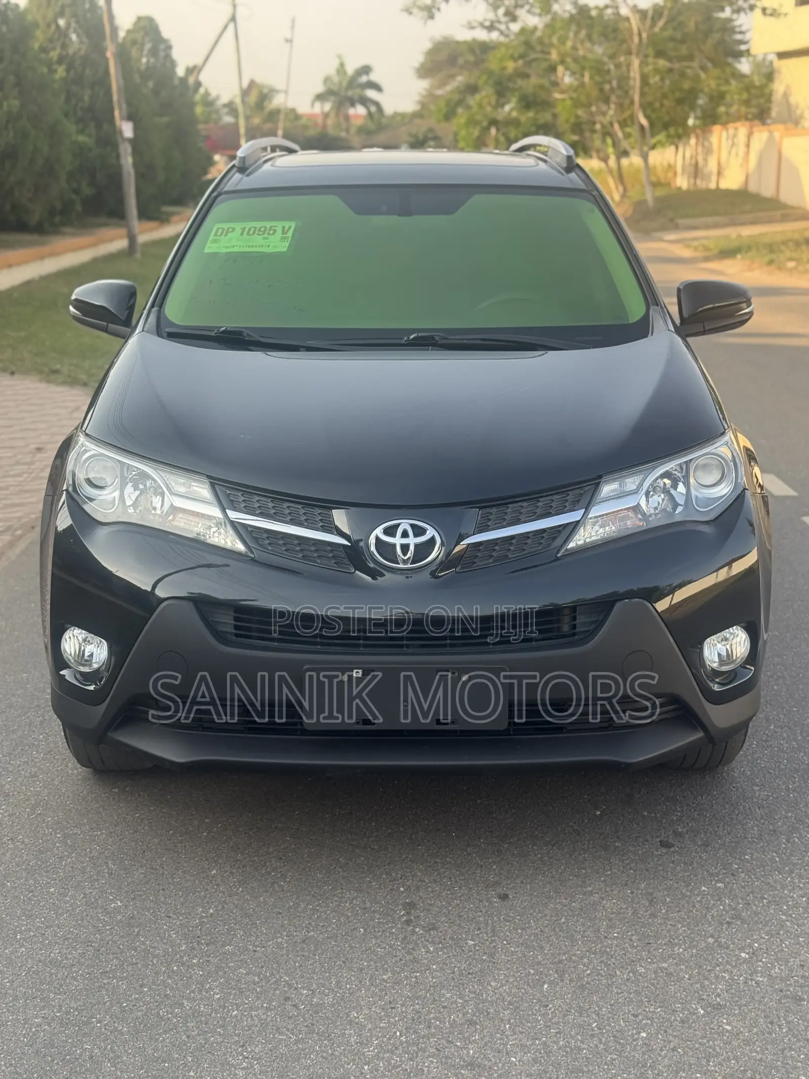 Toyota RAV4 Limited AWD (2.5L 4cyl 6A) 2016 Black