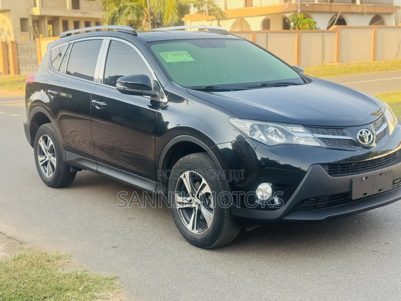 Toyota RAV4 Limited AWD (2.5L 4cyl 6A) 2016 Black