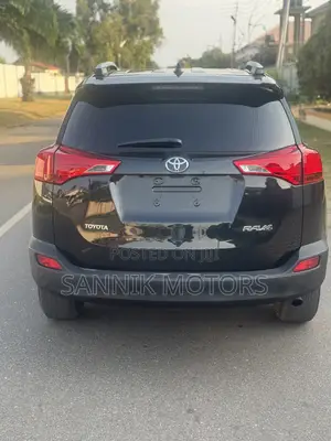 Toyota RAV4 Limited AWD (2.5L 4cyl 6A) 2016 Black