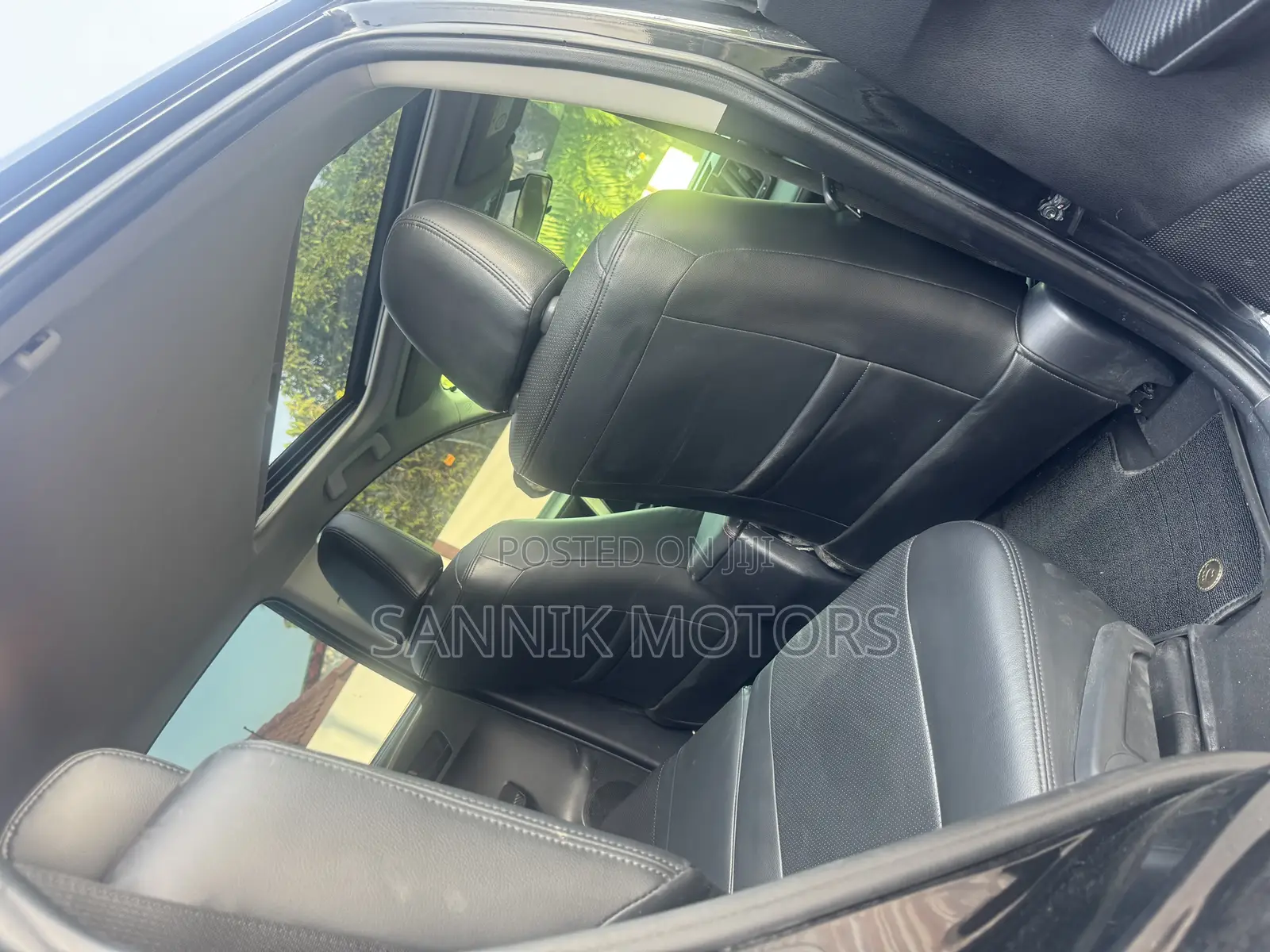 Toyota RAV4 Limited AWD (2.5L 4cyl 6A) 2016 Black
