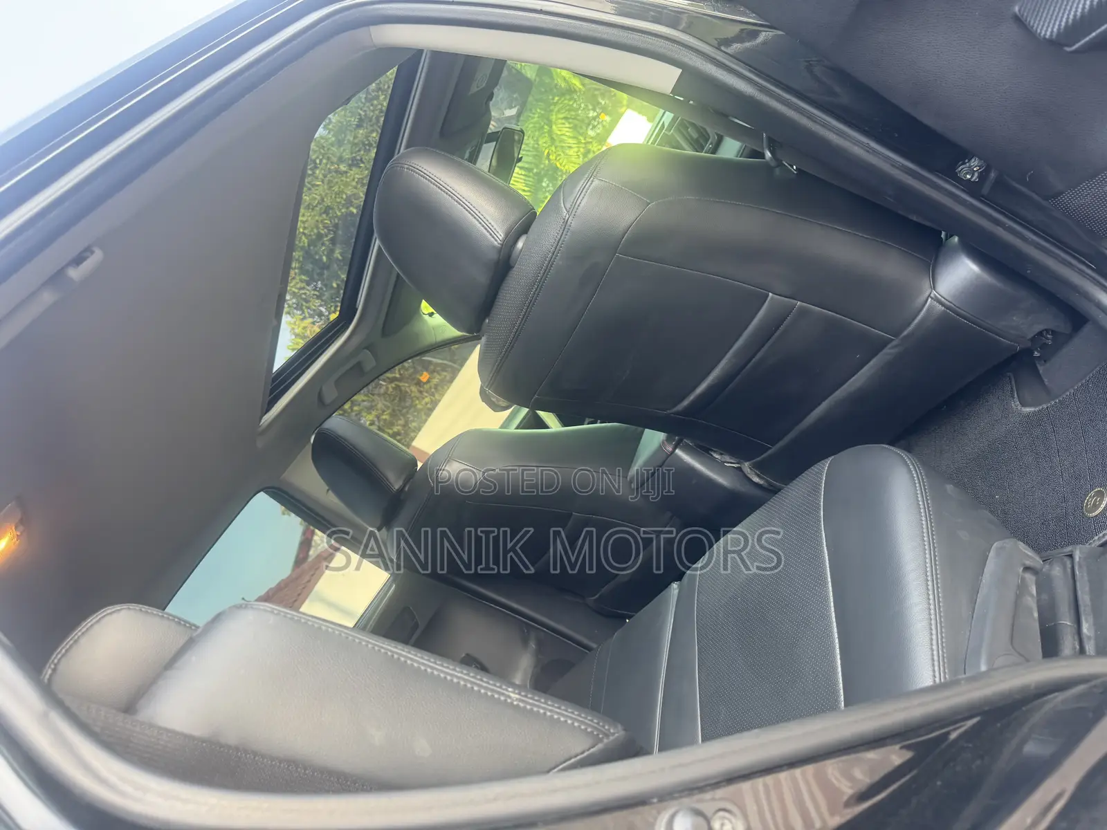 Toyota RAV4 Limited AWD (2.5L 4cyl 6A) 2016 Black