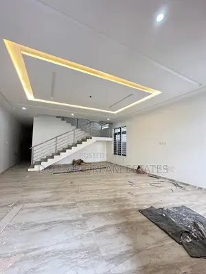 4bdrm House in Adjiriganor for rent