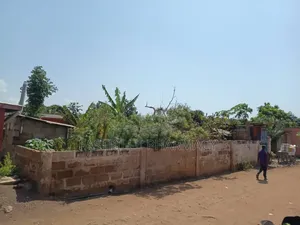 80×70 Land for Long Lease