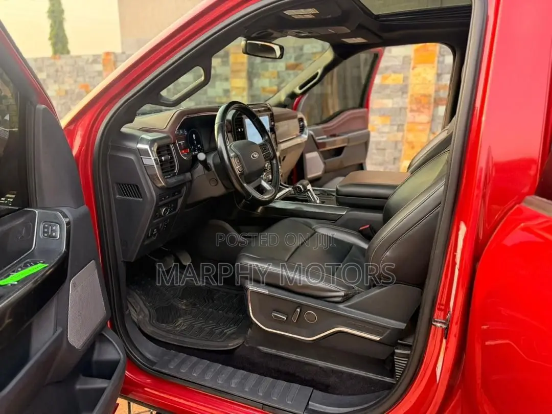 Ford F-150 2021 Red