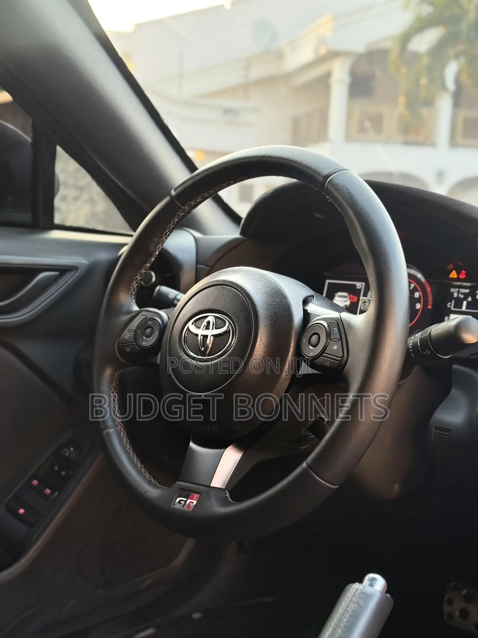 Toyota GR86 Premium (2.4L 4cyl 6A) 2024 Red