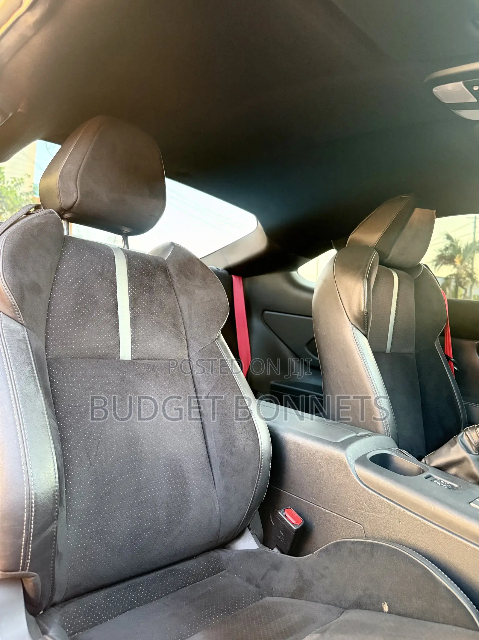 Toyota GR86 Premium (2.4L 4cyl 6A) 2024 Red