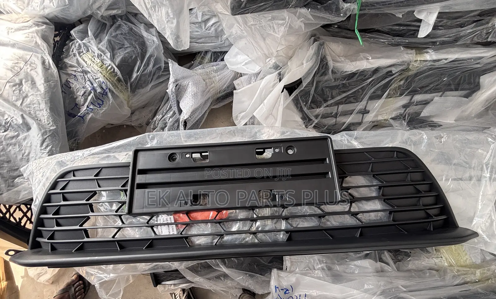 Honda Civic Front Down Grille/Shells 2022 2023 2024 2025