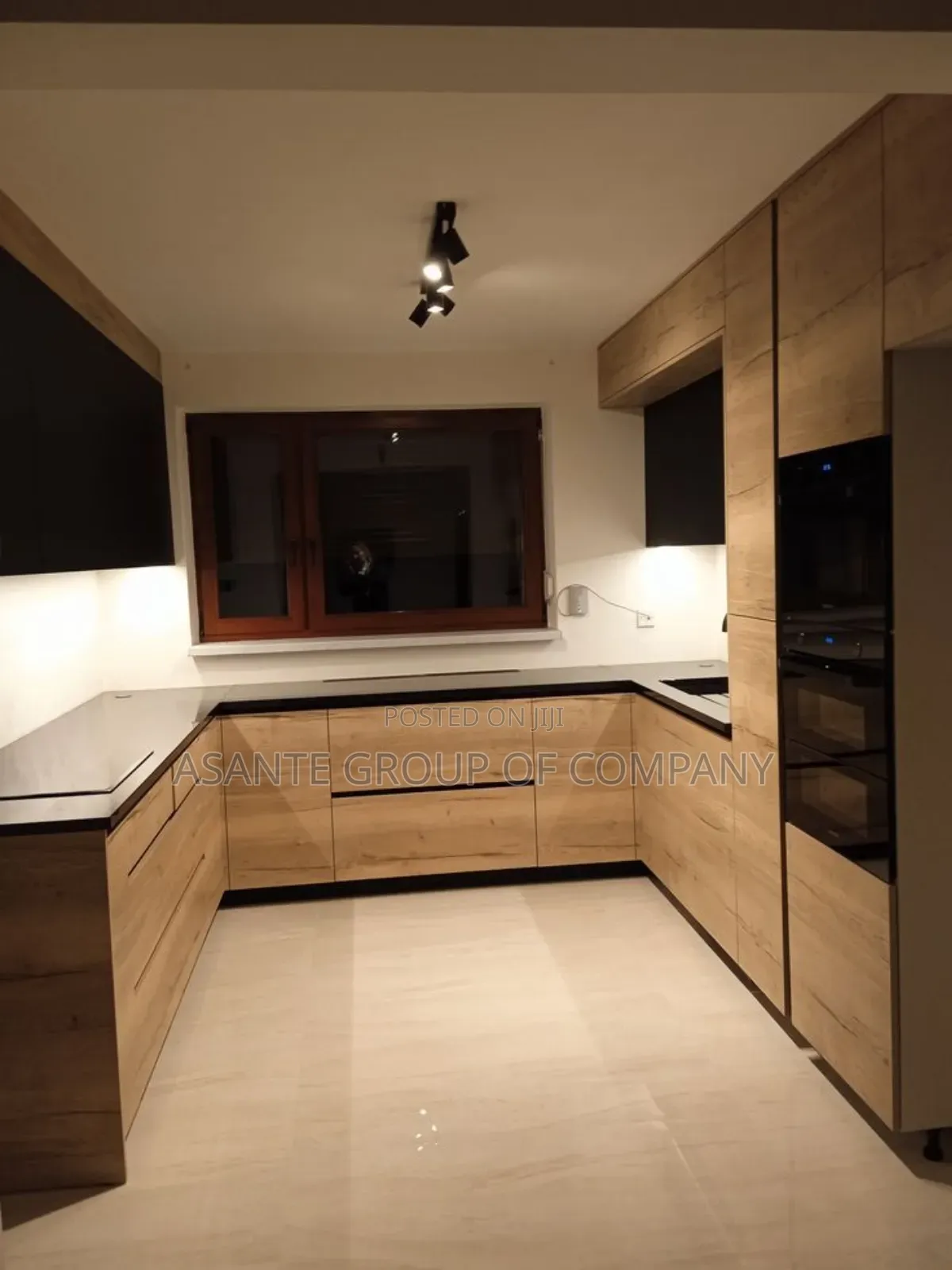 Quality and Affordable Modern Kitchen