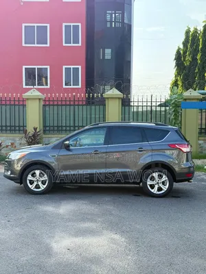 Ford Escape 2016 Gray