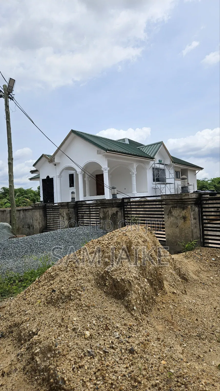 Tilling and Painting