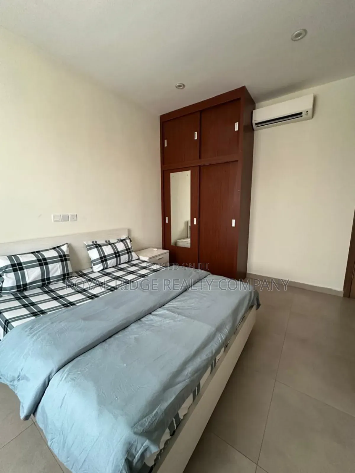 Furnished 3bdrm Townhouse / Terrace for rent