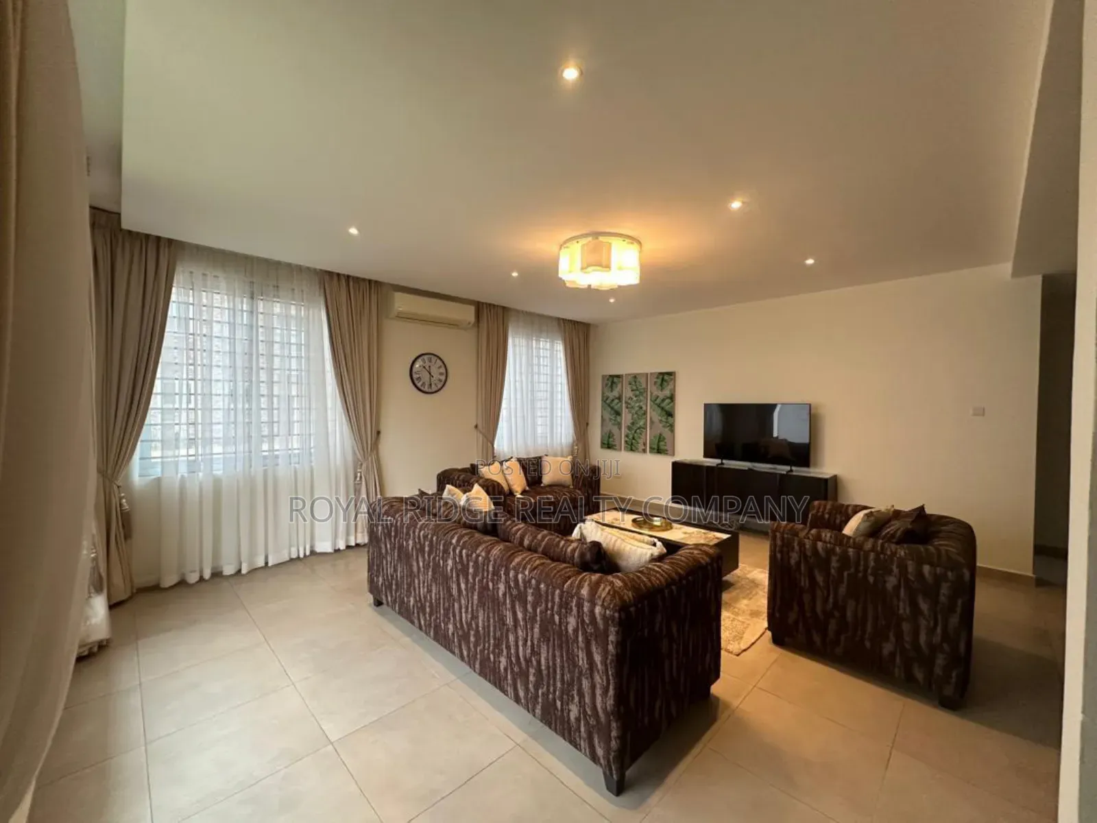 Furnished 3bdrm Townhouse / Terrace for rent