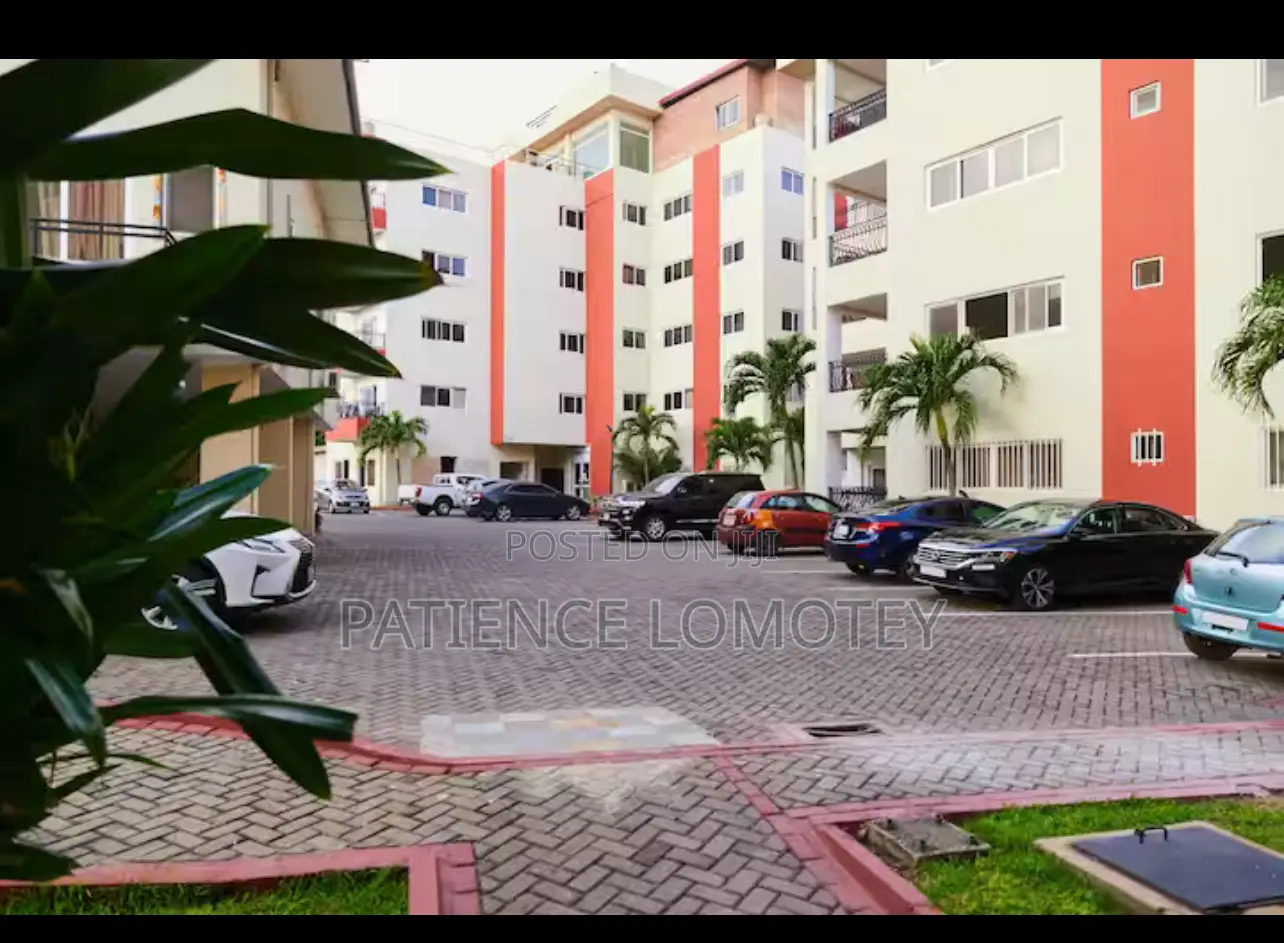 Furnished 3bdrm Penthouse in Holiflats, Accra Metropolitan for sale