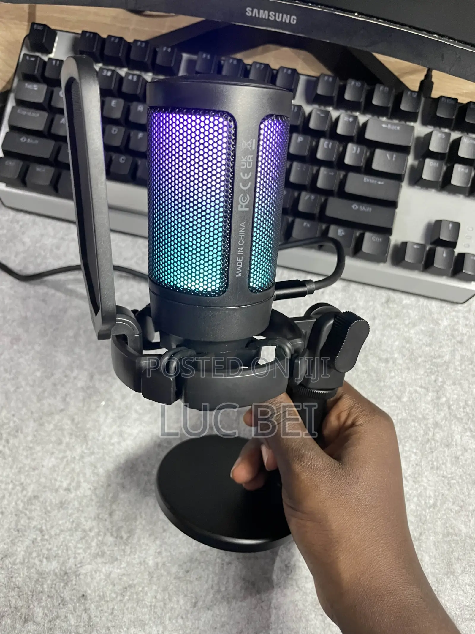 Fifine A6 RGB Studio Microphone for Streaming Gaming PC Phone Live Pro