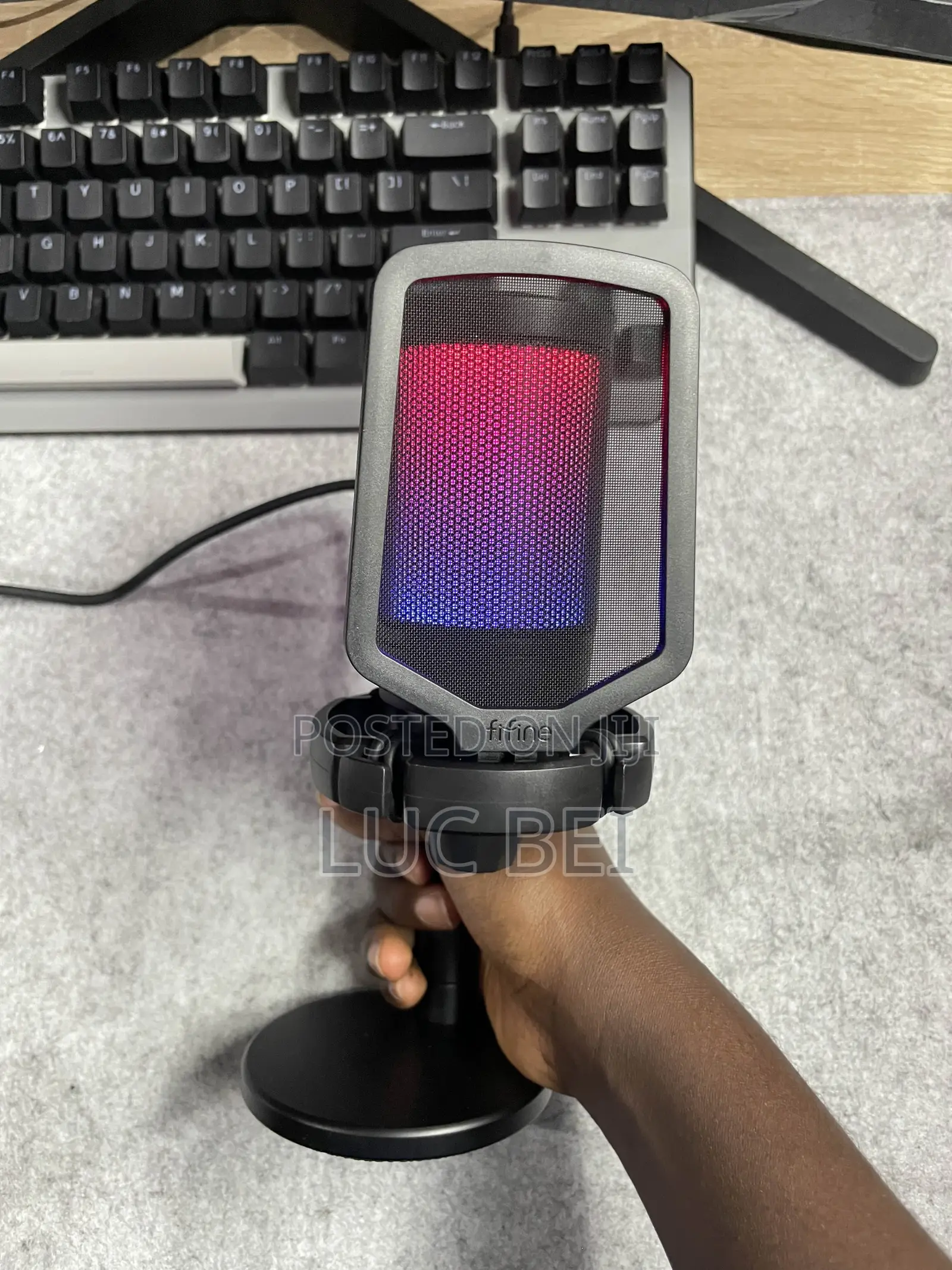 Fifine A6 RGB Studio Microphone for Streaming Gaming PC Phone Live Pro